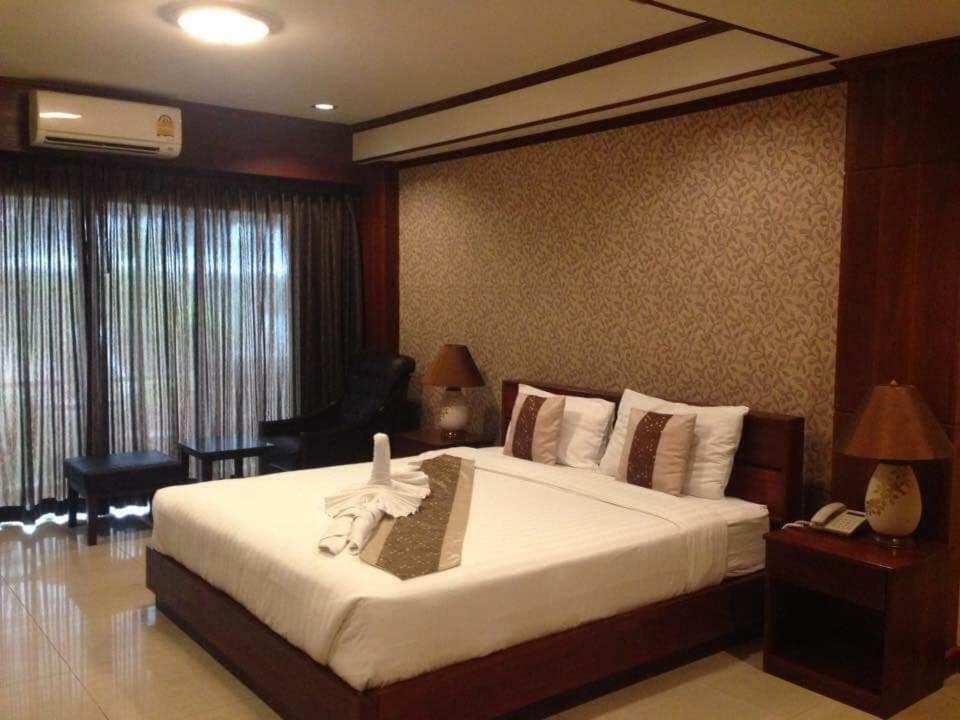 Kaldi House Hotel Чиангмай Екстериор снимка